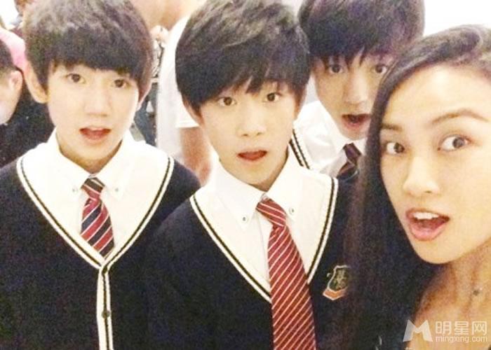 TFBOYS王俊凯2014年下半年帅气生活照集_图-34