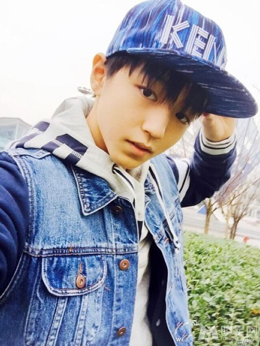 TFBOYS王俊凯2014年下半年帅气生活照集_图-27