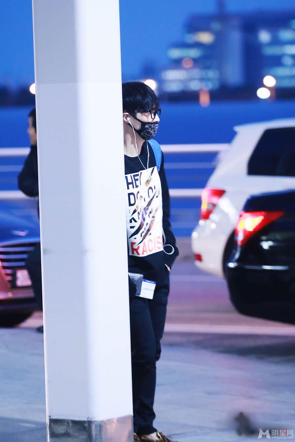 EXO张艺兴2014年11月机场写真飞往日本可爱呆萌_图-8