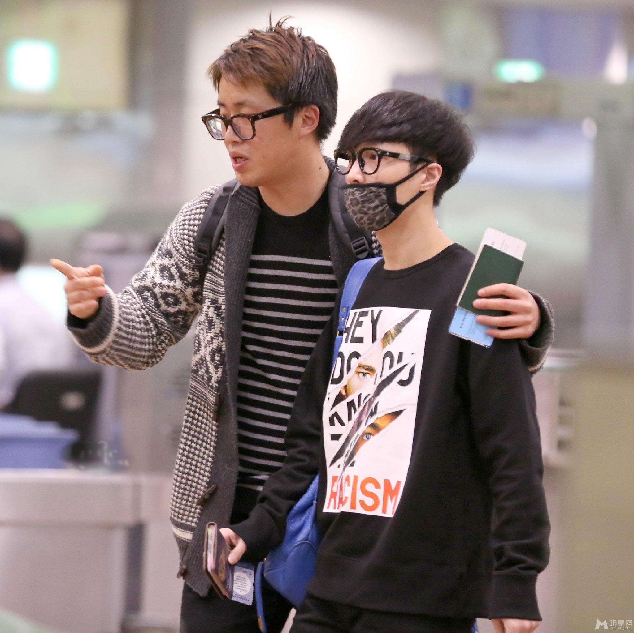EXO张艺兴2014年11月机场写真飞往日本可爱呆萌_图-4