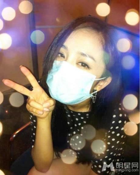 杨幂微博生活照第四弹秒变短发女郎_图-3