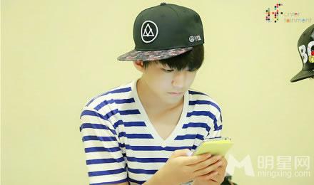 TFBOYS生活照曝光幸福家庭照引人羡慕_图-3