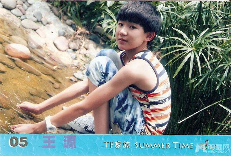 TFBOYS练习生时期夏日系列生写_图-6