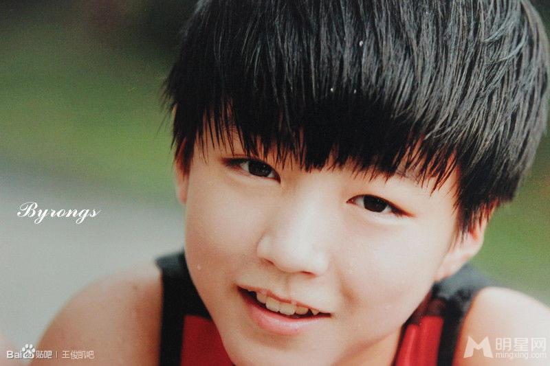 TFBOYS练习生时期夏日系列生写_图-1