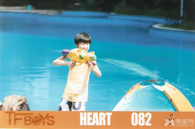 TFBOYS《Heart》生写集第五弹_图-11