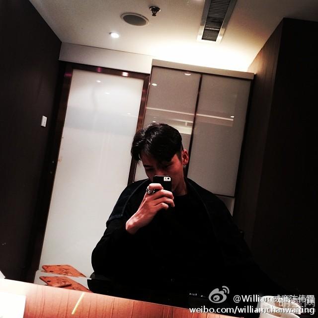 陈伟霆微博自拍2013年合集健身房现八块腹肌_图-67