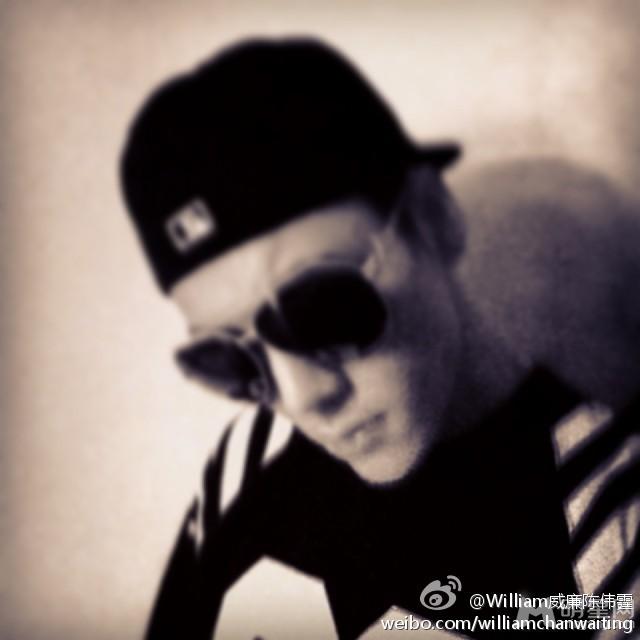陈伟霆微博自拍2013年合集健身房现八块腹肌_图-129