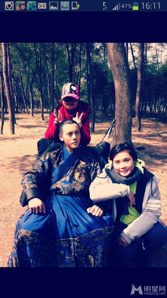 陈伟霆微博自拍2013年合集健身房现八块腹肌_图-7