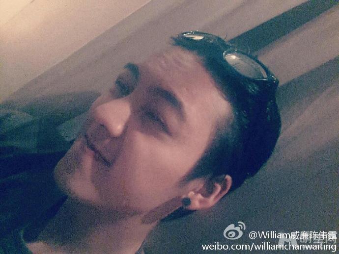 陈伟霆微博自拍2013年合集健身房现八块腹肌_图-53