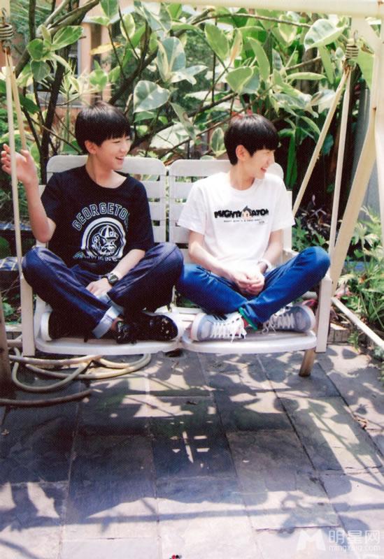 TFBOYS四月限定生写集活泼好动活力四射_图-32