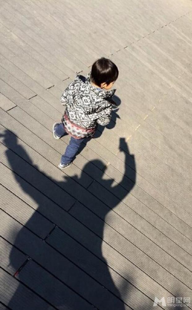 邓超报考中戏时视频曝光脸颊肉嘟嘟如今大变样_图-33