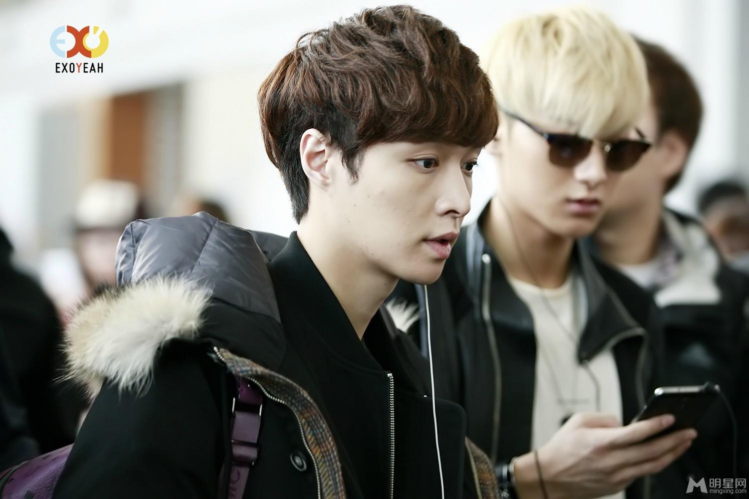 EXO张艺兴2014年3月亮相机场呆萌可爱_图-1