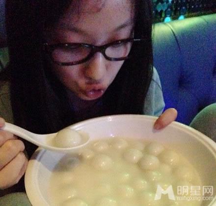 倪妮2014生活照大合集微笑是对待生活最大的武器_图-13