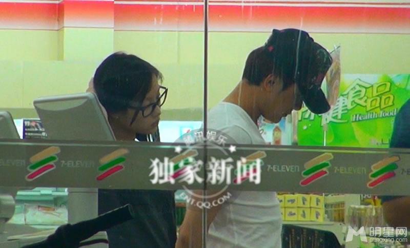 冯绍峰倪妮亲密瞬间大合辑分手之前恩爱十分_图-41