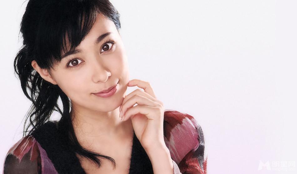 福山雅治闪婚妻子吹石一惠性感旧照曝光_图-7