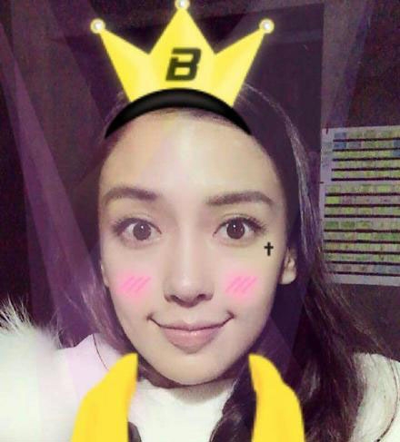 Baby情人节发福利晒萌照_图-2