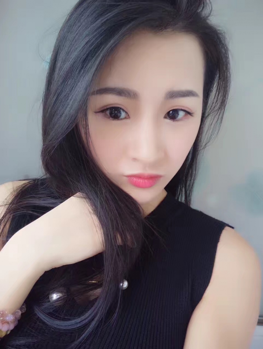 网络女主播酷似林依晨走红海量生活照曝光_图-7