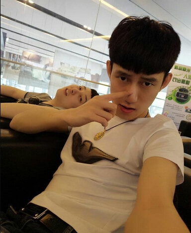 YY主播MC阿哲真实生活照_图-37