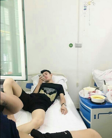 YY主播MC阿哲真实生活照_图-21