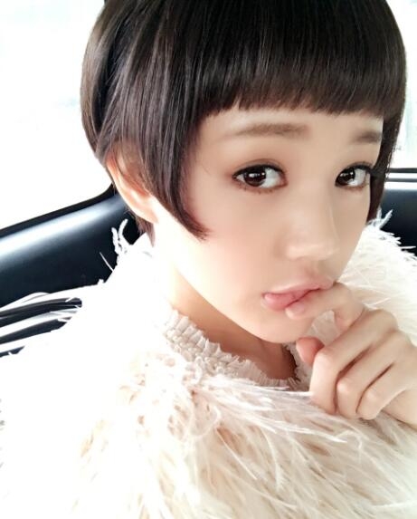 李一桐海量生活照_图-3