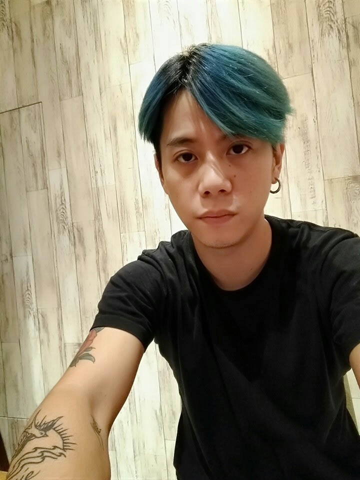 狮子合唱团邹强生活照_图-2