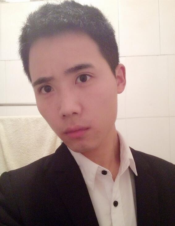 狮子合唱团邹强生活照_图-3