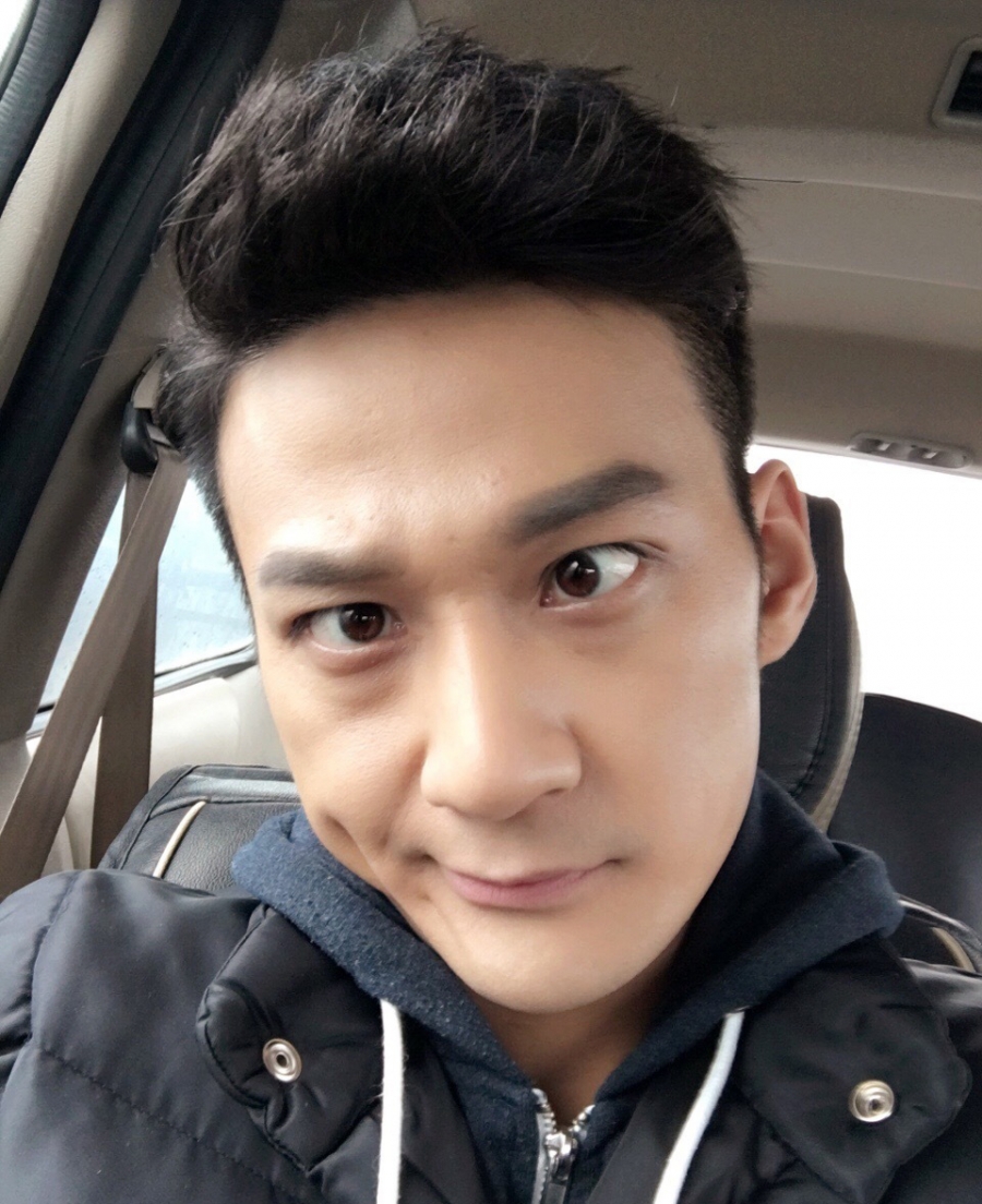 《欢乐颂》王柏川扮演者张陆生活照_图-1