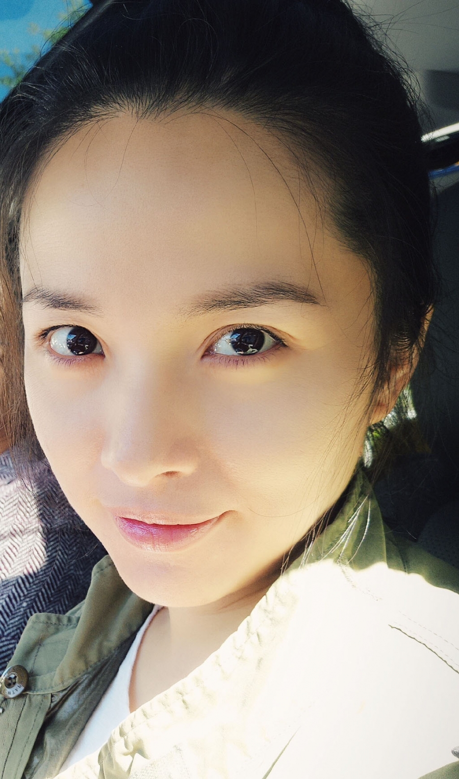 靳东老婆李佳日常照_图-3