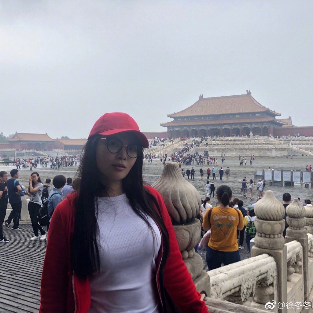徐冬冬素颜游北京_图-2