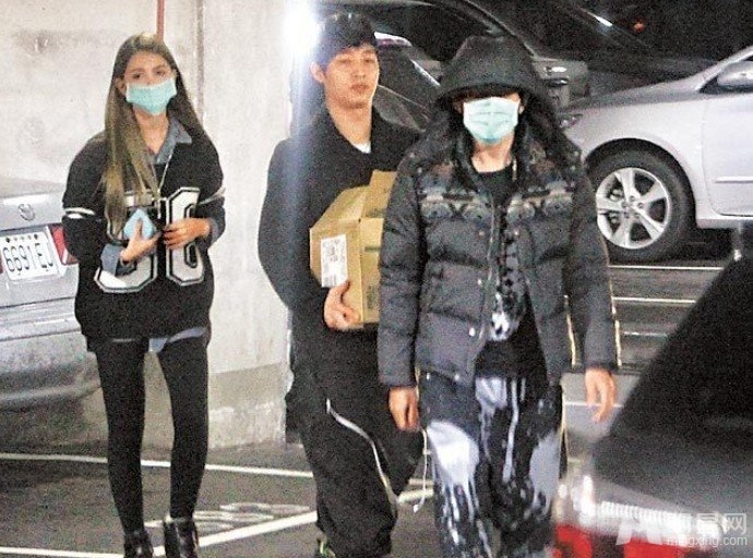 周杰伦与女友昆凌甜蜜约会照曝光_图-2