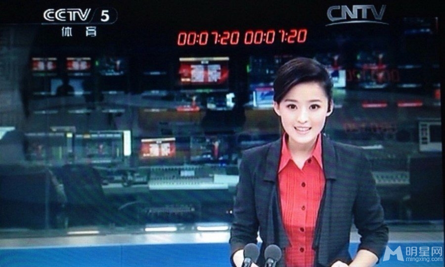 央视体育美女主播杨茗茗走红美艳私照曝光_图-1