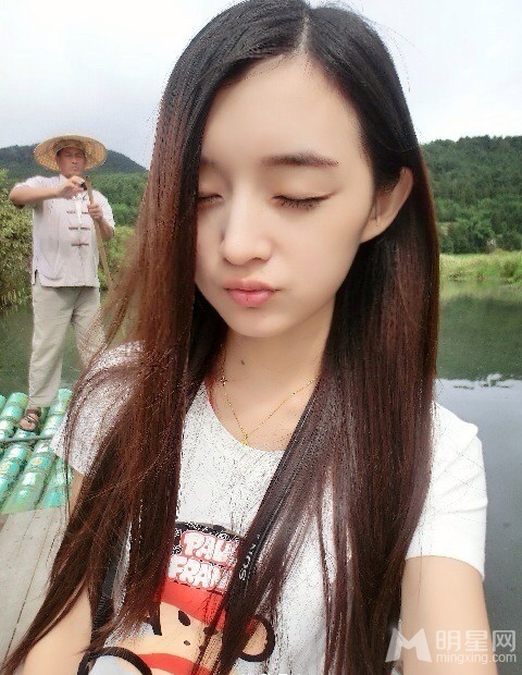 翻版杨幂90后嫩模陈丹婷晒新照娇俏可人_图-25