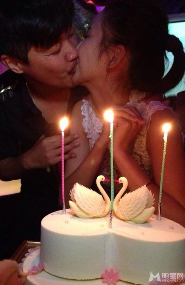 陈思诚佟丽娅16日大婚两人恩爱瞬间回顾_图-9