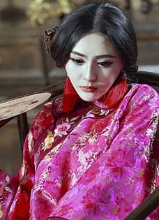 酷似范冰冰校花走红借《非诚勿扰》进军娱乐...