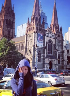 倪妮2014墨尔本之旅生活照活泼好动享受生活