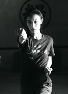 倪妮2015学习武术生活照刻苦勤奋十分认真