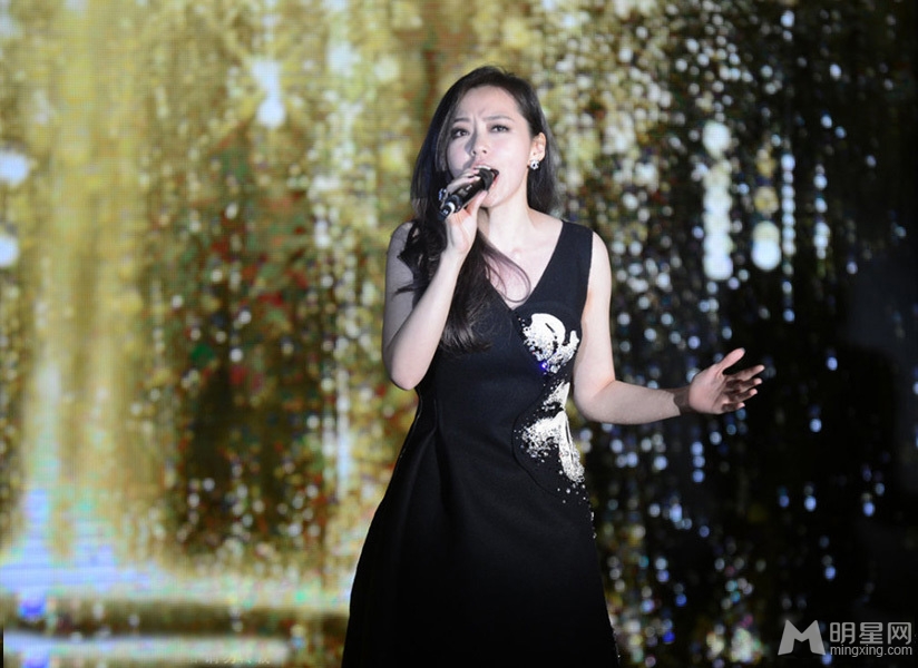 盘点演艺圈白莲花出淤泥而不染_图-23