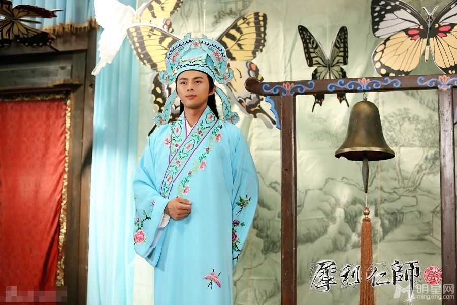 犀利仁师爆剧照叶祖新吴映洁饰演搞笑梁祝_图-5