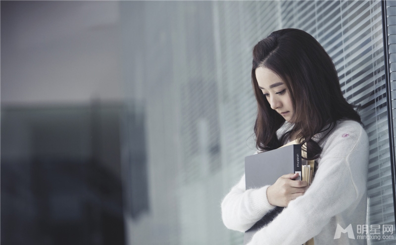 杉杉来了赵丽颖卖萌剧照尽显吃货本色_图-2