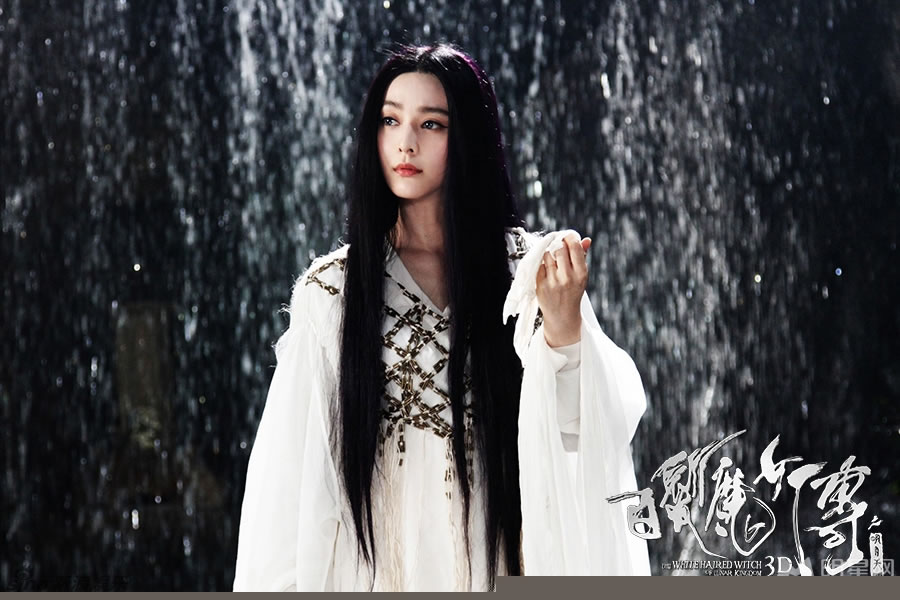 白发魔女人物海报范冰冰白发美艳形象获赞_图-1