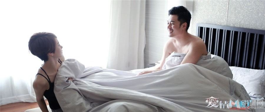 戚薇陈赫床照曝光赤裸相见画面香艳_图-1