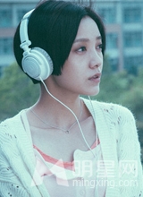 不能说的夏天海报郭采洁化身文艺女_图-2