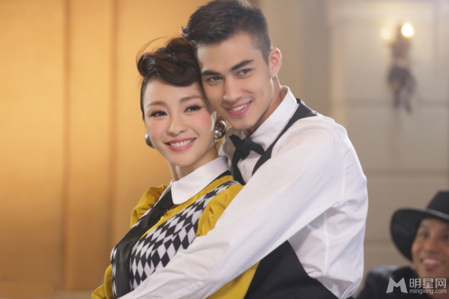 柳岩男神MV热播女神一秒变土神_图-5