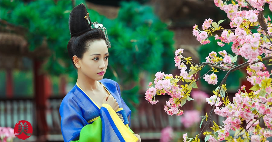 美人制造杨蓉剧照百变造型显华丽_图-1