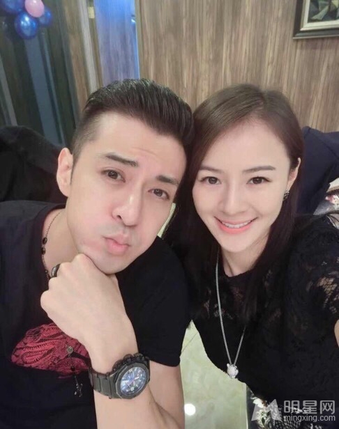 美丽俏主播王婧吸毒昔日私照曝光_图-7