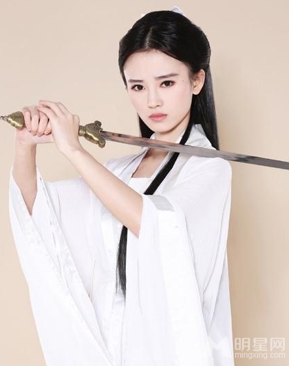 影版神雕曝剧照鞠婧祎版小龙女造型美呆_图-1