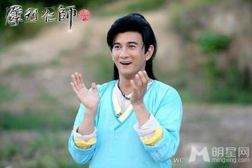 明明是风干腊肉装什么小鲜肉影视剧里的老少年_图-1