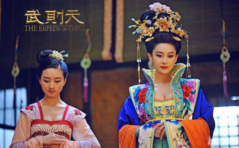武媚娘萧淑妃华丽剧照张馨予挤胸出镜_图-6