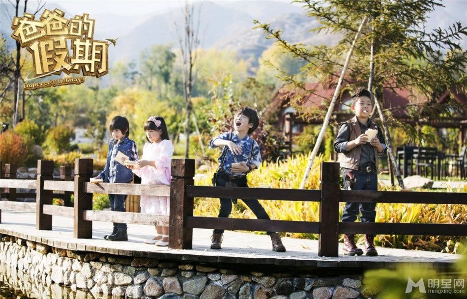 爸爸的假期电影剧照Angela粉嫩出镜_图-11