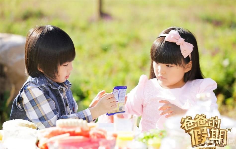 爸爸的假期电影剧照Angela粉嫩出镜_图-9